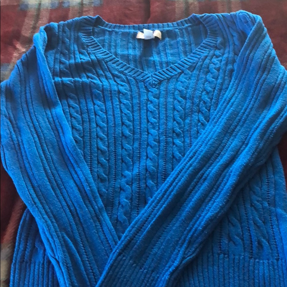 Junior sweater